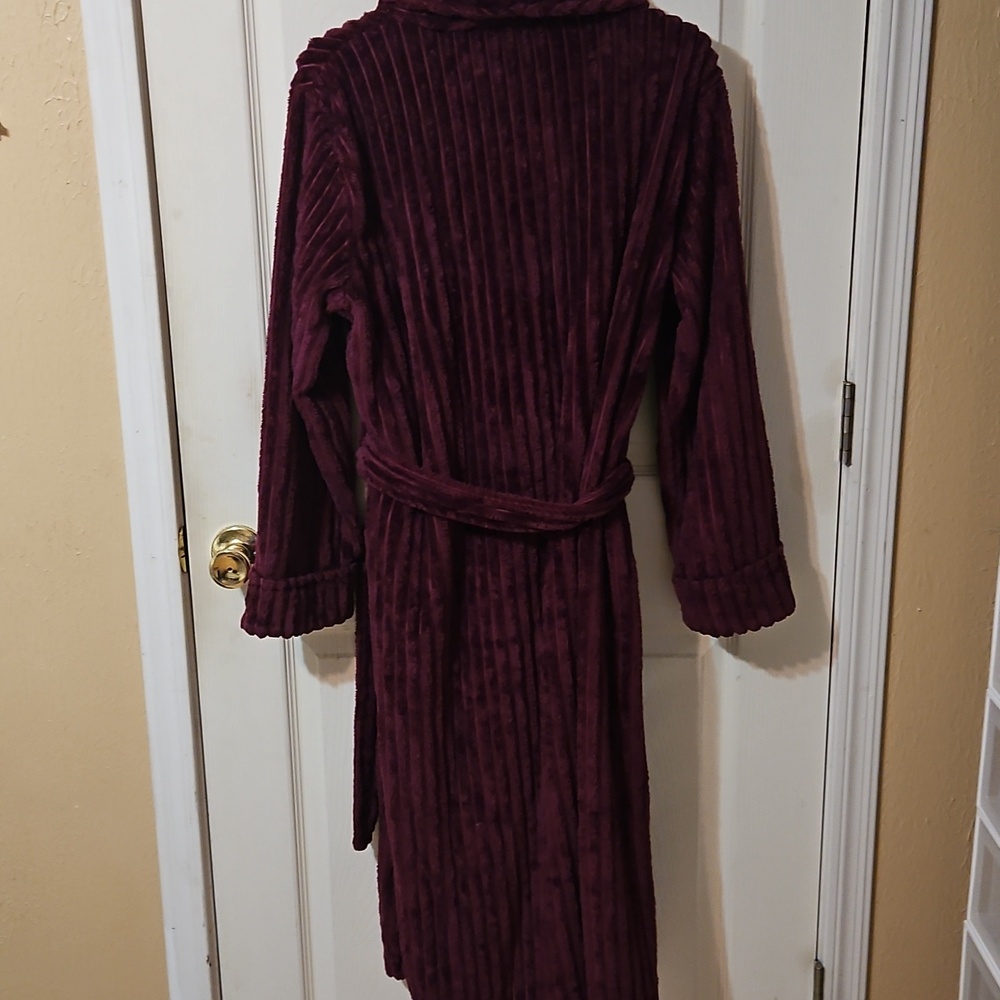 Womens Plush Ribbed Shawl Collar Robe - Picture 3 of 3